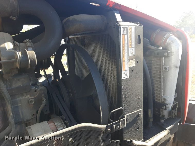 image for item KD9233 2005 Massey Ferguson 5460  MFWD tractor