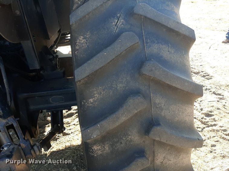 image for item KD9233 2005 Massey Ferguson 5460  MFWD tractor