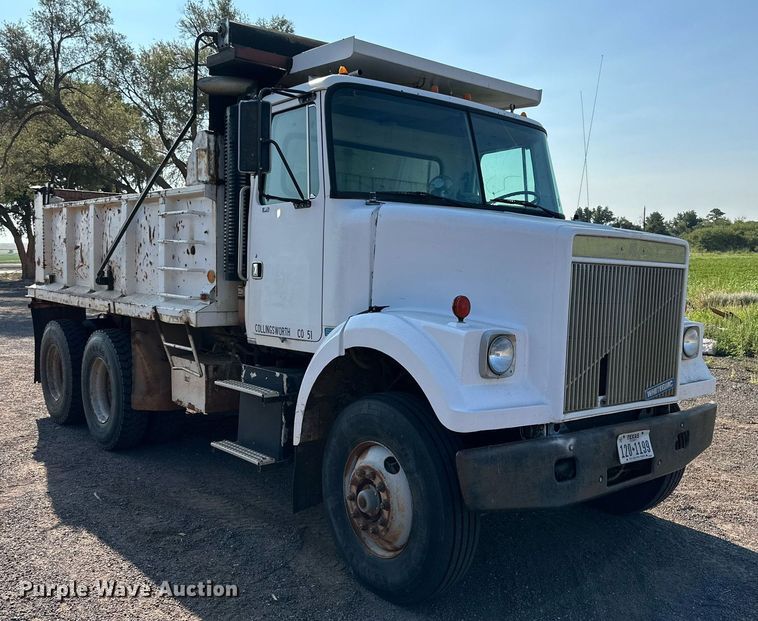 image for item KM9808 1989 White GMC WCS  dump truck