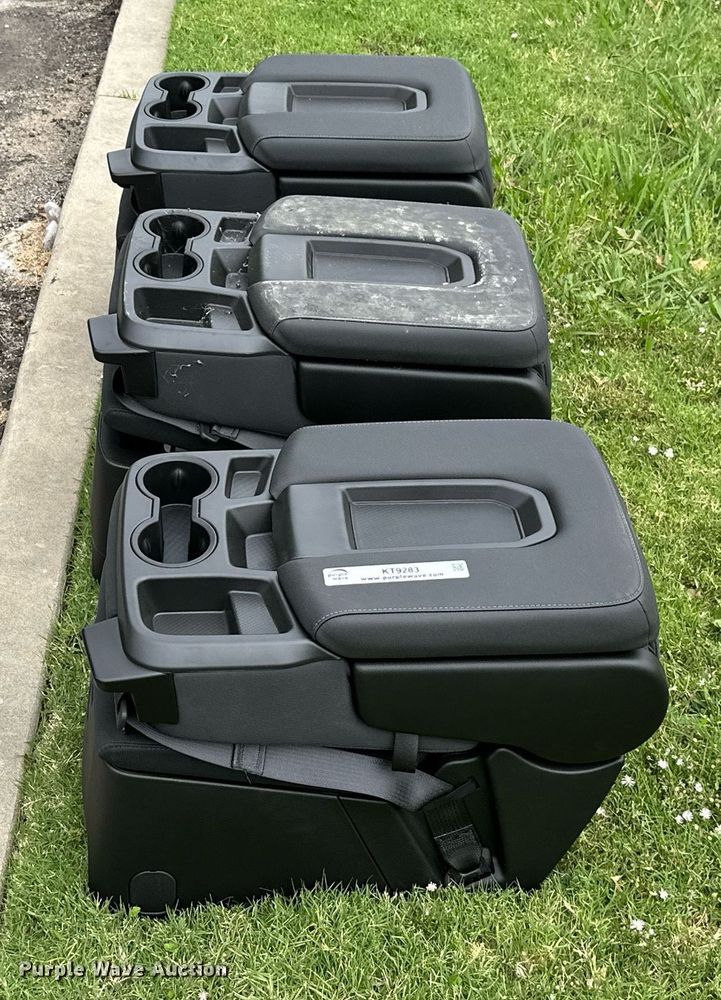 image for item KT9283 (3) 2023 Chevrolet Silverado 1500 Center Consoles