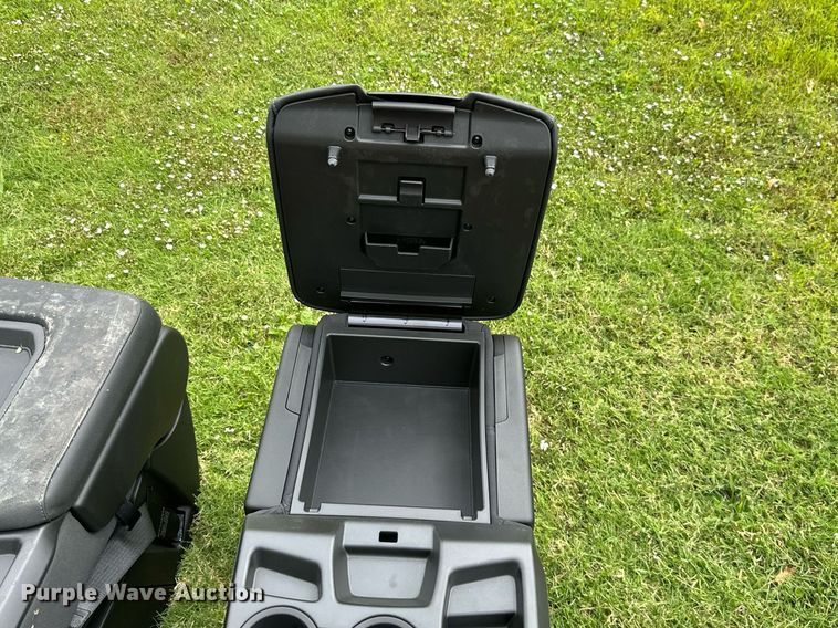 image for item KT9283 (3) 2023 Chevrolet Silverado 1500 Center Consoles