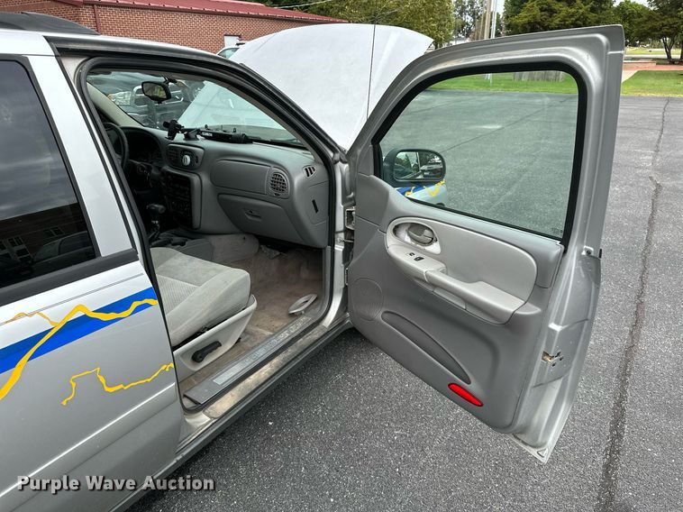 image for item KT9284 2008 Chevrolet TrailBlazer LS  SUV