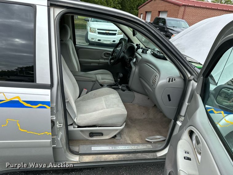 image for item KT9284 2008 Chevrolet TrailBlazer LS  SUV