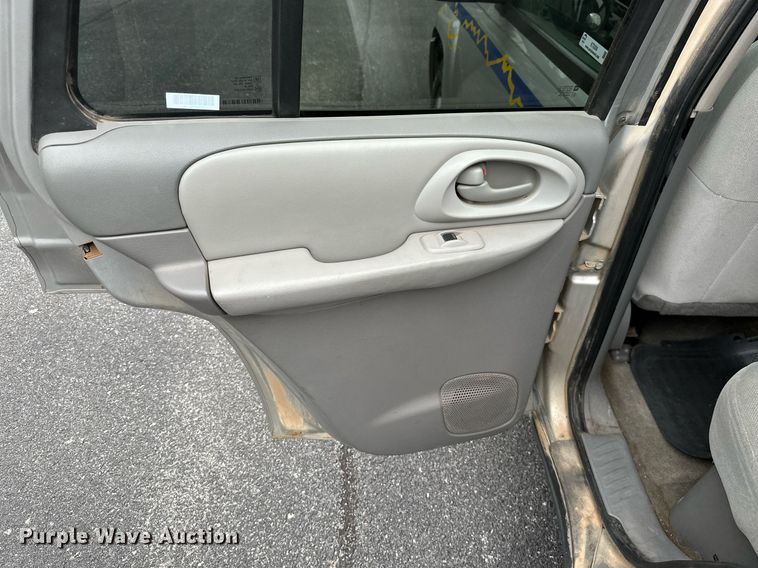 image for item KT9284 2008 Chevrolet TrailBlazer LS  SUV