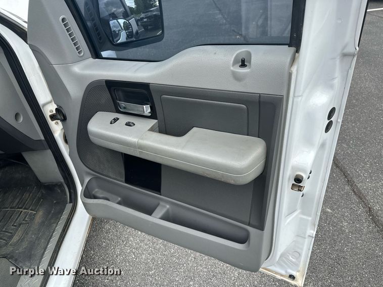 image for item KT9285 2008 Ford F150  SuperCrew pickup truck