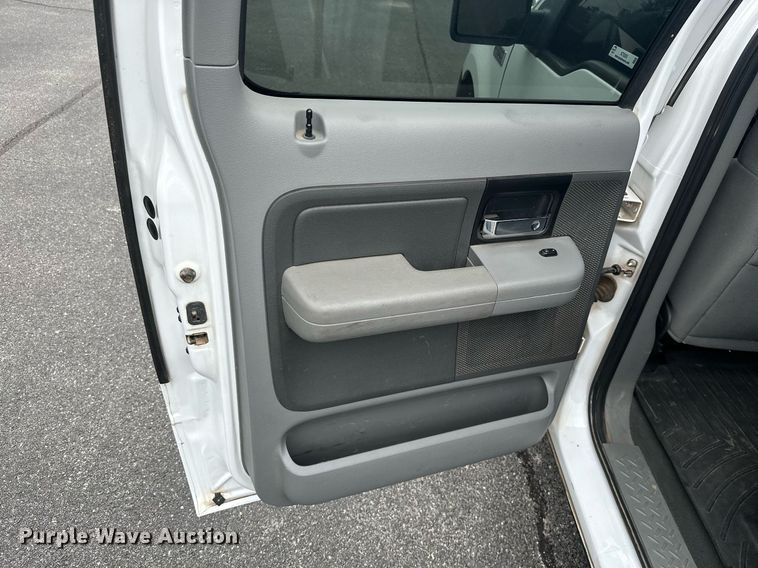 image for item KT9285 2008 Ford F150  SuperCrew pickup truck