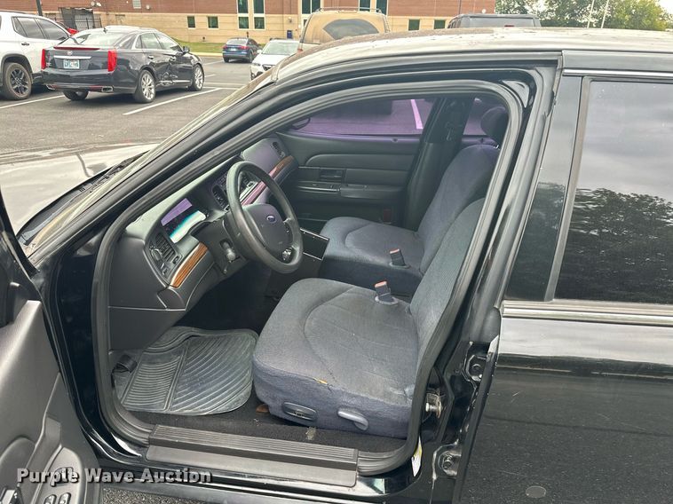 image for item KT9286 2008 Ford Crown Victoria