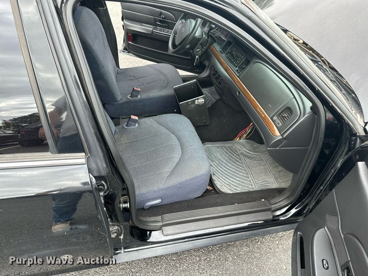 image for item KT9286 2008 Ford Crown Victoria