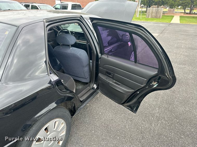 image for item KT9286 2008 Ford Crown Victoria