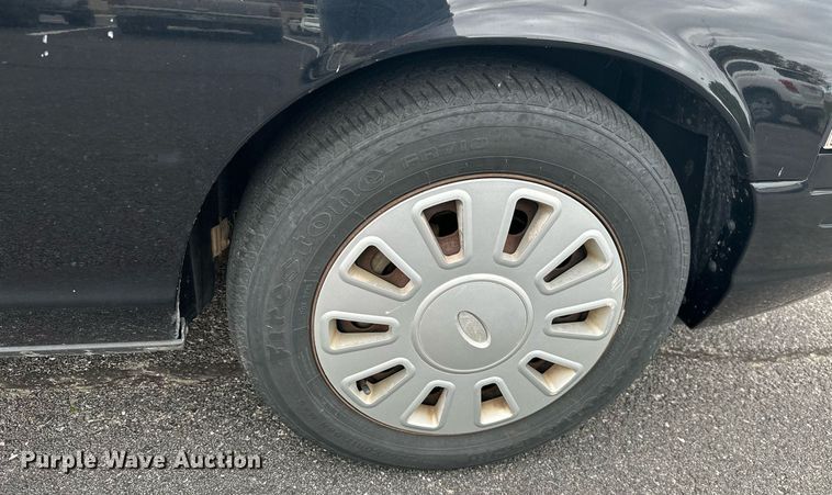 image for item KT9286 2008 Ford Crown Victoria