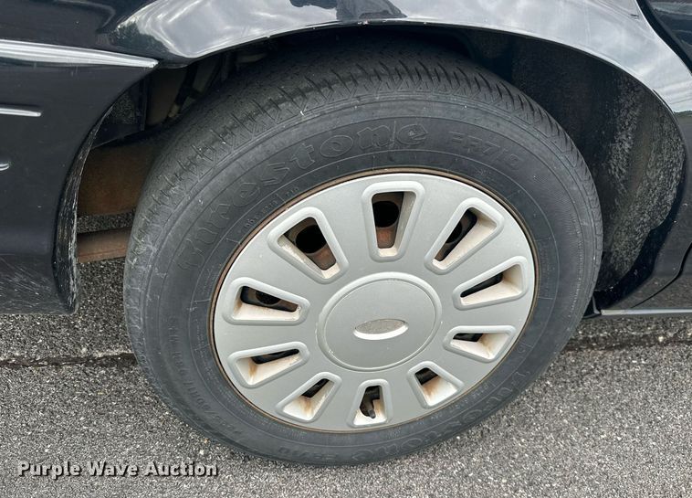 image for item KT9286 2008 Ford Crown Victoria