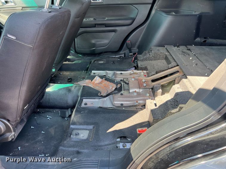 image for item LF9450 2016 Ford Explorer Police Interceptor  SUV