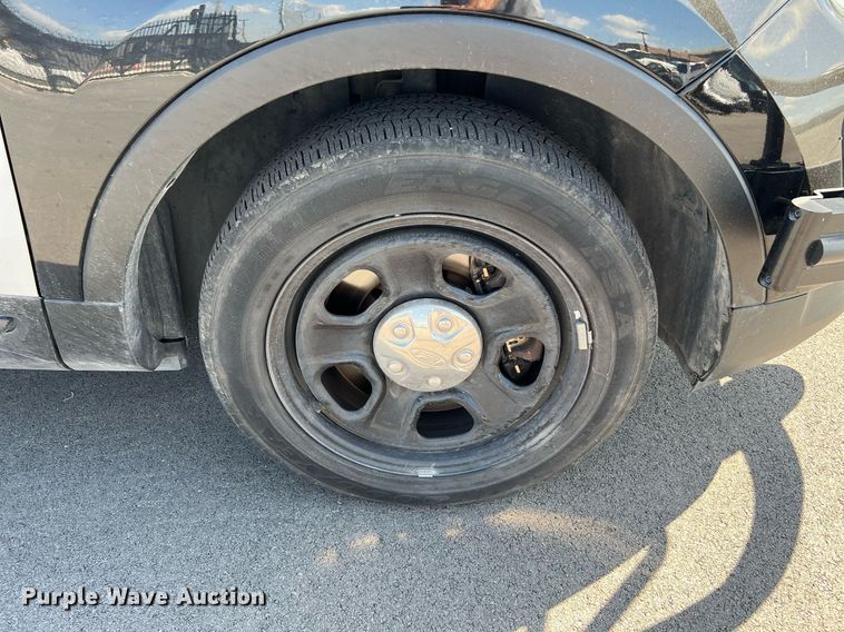 image for item LF9450 2016 Ford Explorer Police Interceptor  SUV