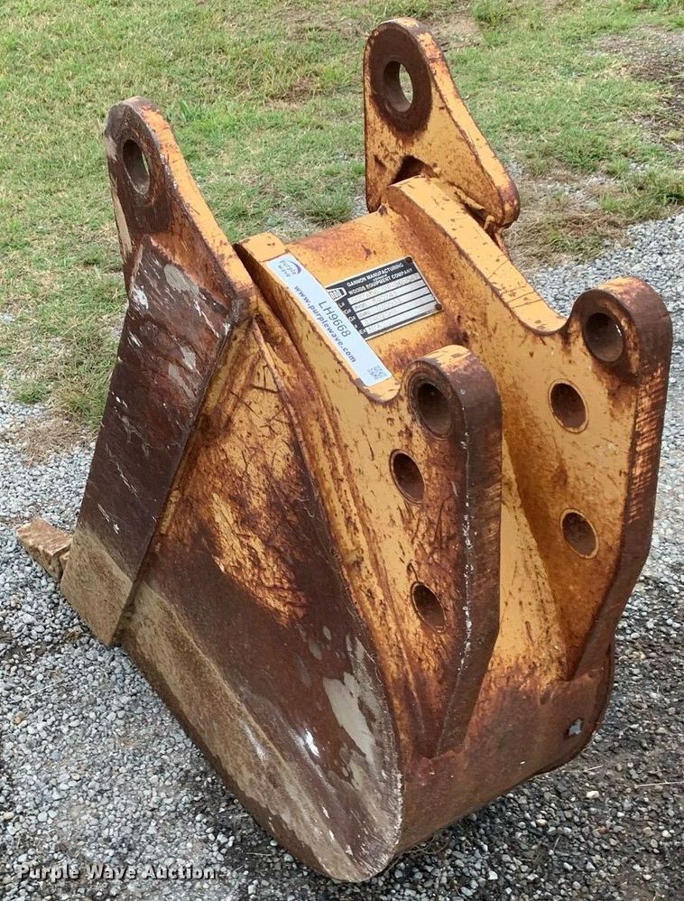 image for item LH9668 Gannon 12P  excavator bucket