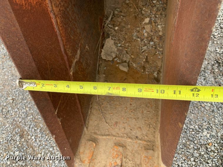 image for item LH9668 Gannon 12P  excavator bucket