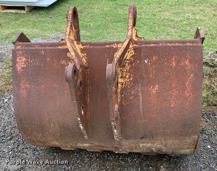 image for item LH9669 Vail 580 HD36  excavator bucket