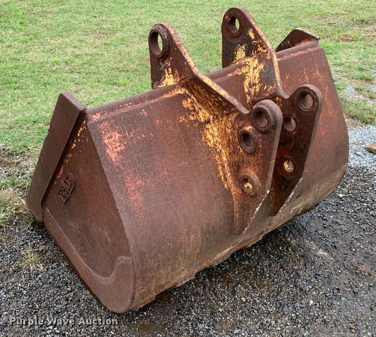 image for item LH9669 Vail 580 HD36  excavator bucket