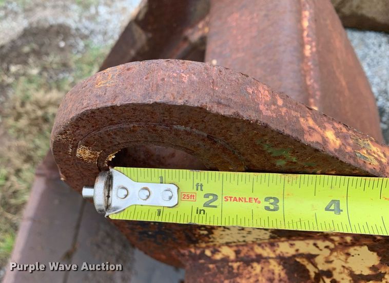 image for item LH9669 Vail 580 HD36  excavator bucket