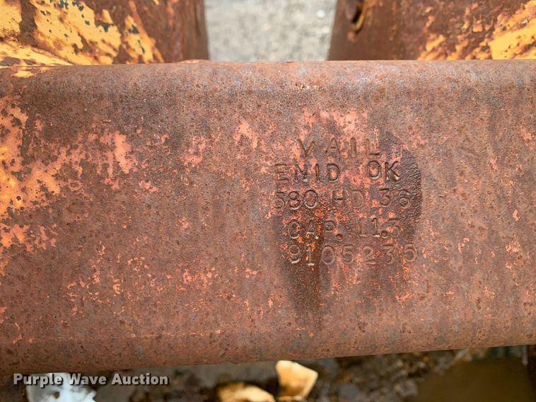 image for item LH9669 Vail 580 HD36  excavator bucket