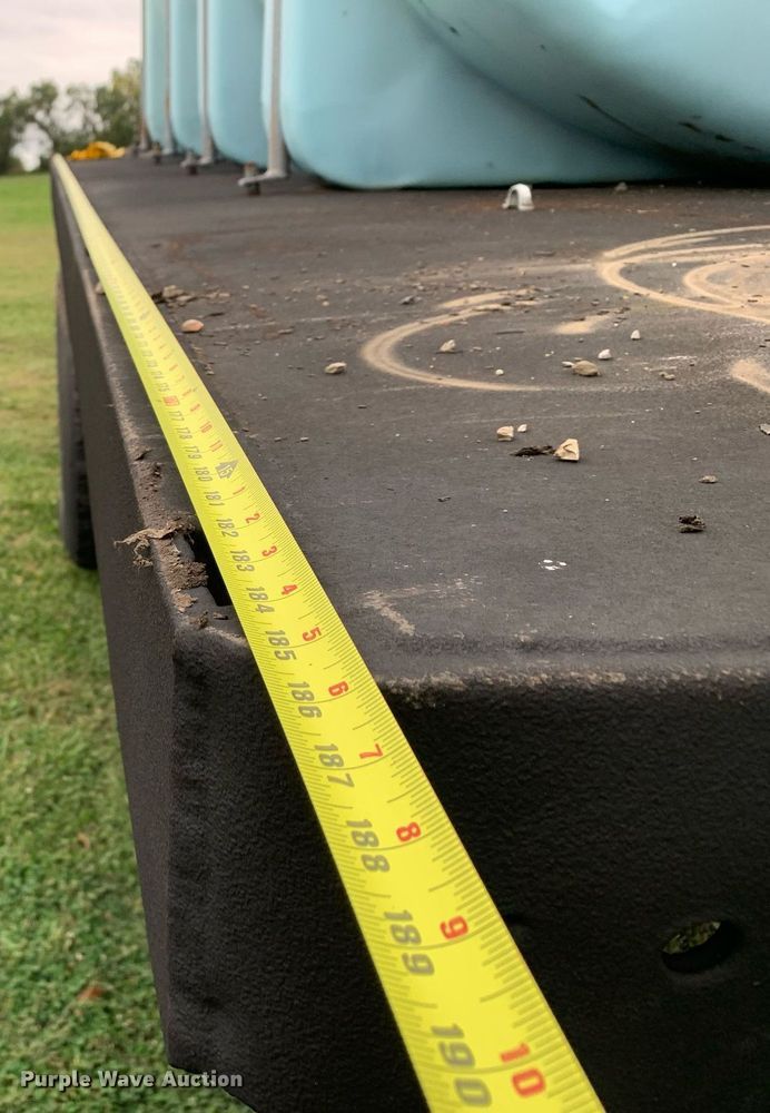 image for item LH9671 1986 Chevrolet CC7D042  flatbed truck