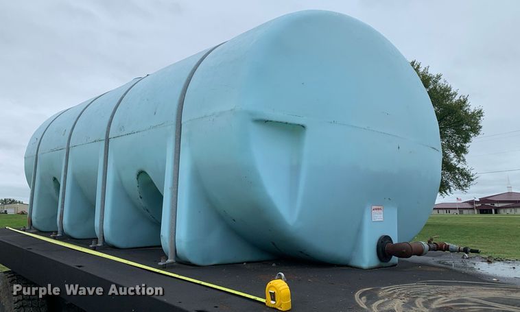 image for item LH9671 1986 Chevrolet CC7D042  flatbed truck