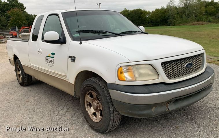 image for item LH9672 2000 Ford F150  SuperCab pickup truck