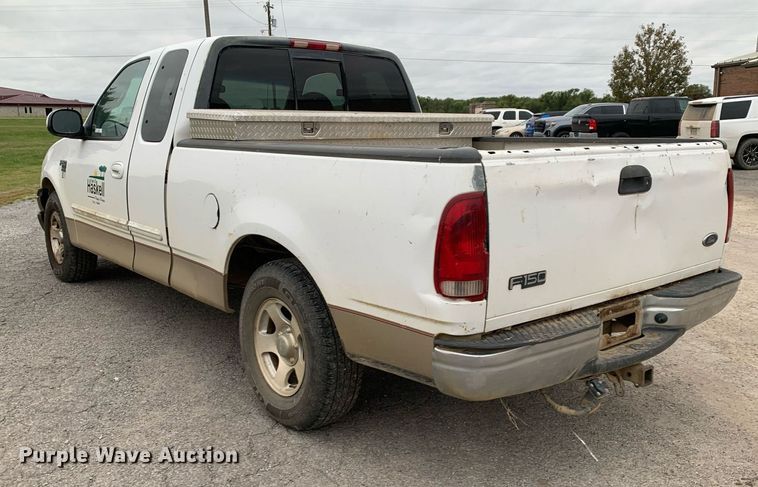 image for item LH9672 2000 Ford F150  SuperCab pickup truck