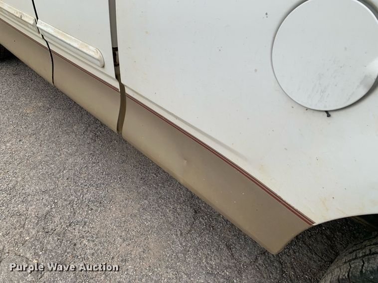 image for item LH9672 2000 Ford F150  SuperCab pickup truck