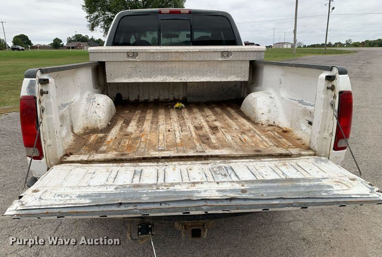 image for item LH9672 2000 Ford F150  SuperCab pickup truck