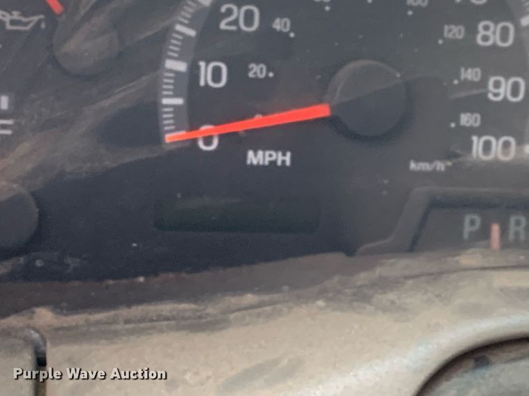 image for item LH9672 2000 Ford F150  SuperCab pickup truck