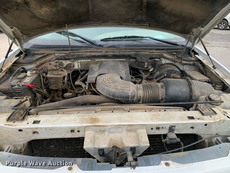 image for item LH9672 2000 Ford F150  SuperCab pickup truck