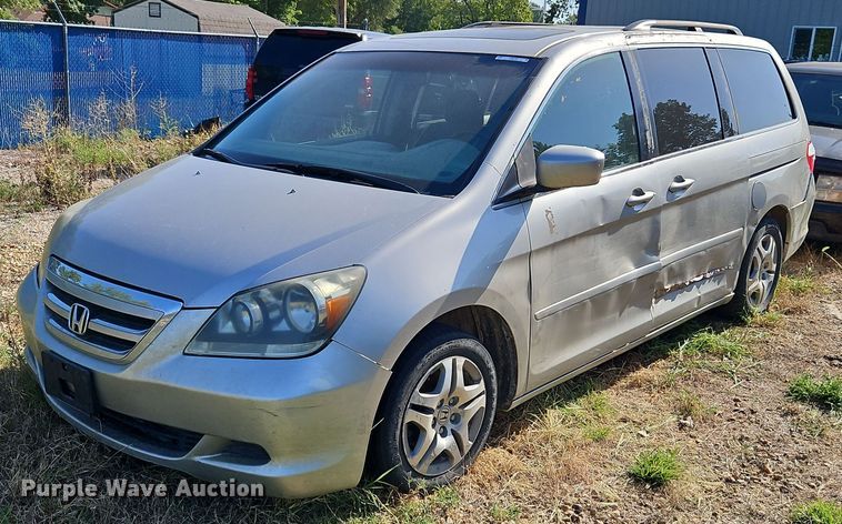 image for item LM9126 2006 Honda Odyssey  van