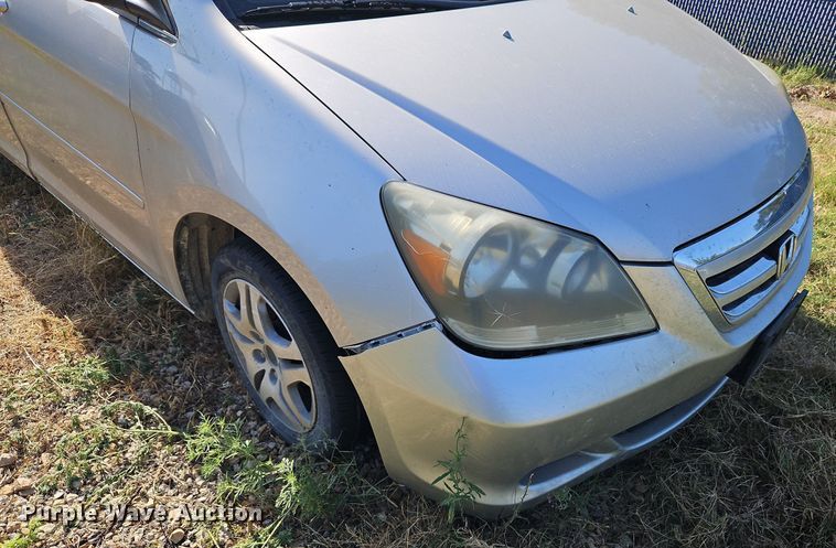 image for item LM9126 2006 Honda Odyssey  van