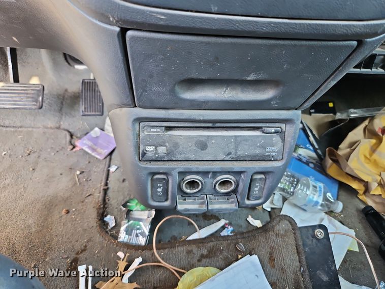 image for item LM9126 2006 Honda Odyssey  van