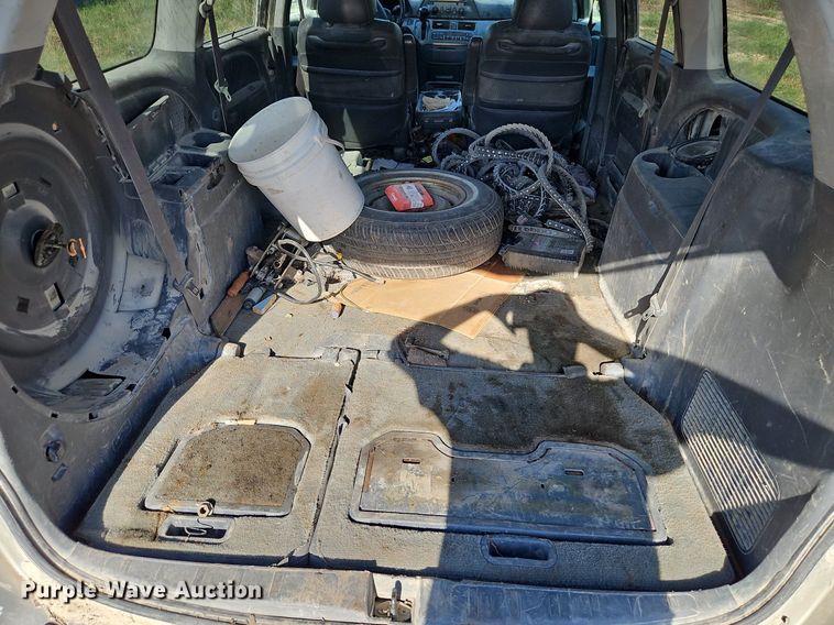 image for item LM9126 2006 Honda Odyssey  van