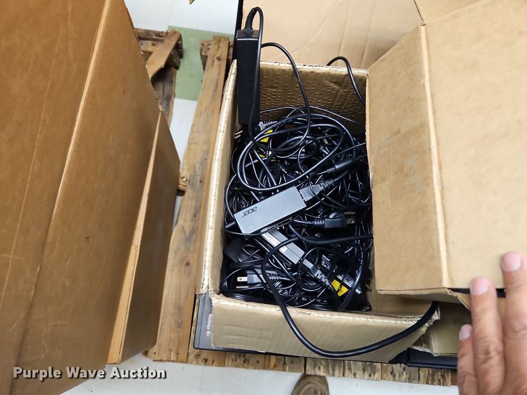 image for item LM9247 Acer  Approximately 500 Acer C7318T N15Q8 Chromebooks