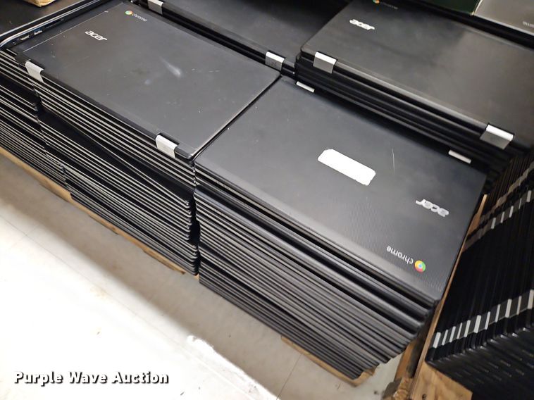 image for item LM9247 Acer  Approximately 500 Acer C7318T N15Q8 Chromebooks