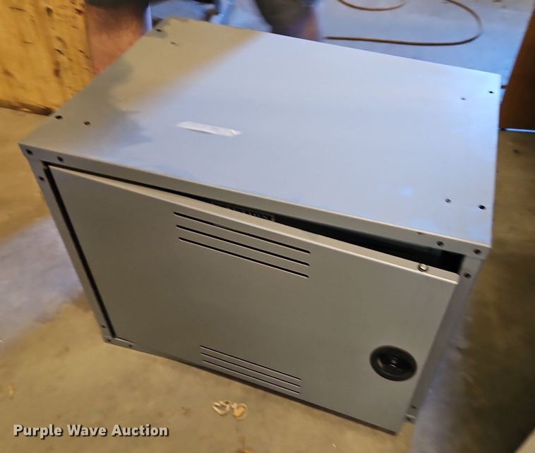 image for item LM9251 Approximately 25 storage charging stations