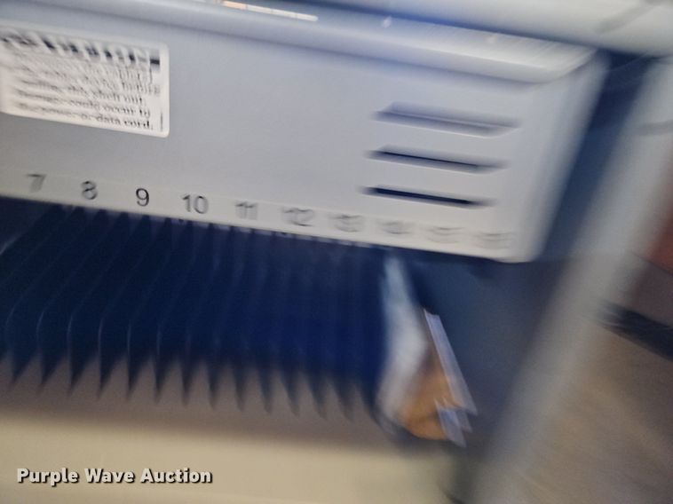 image for item LM9251 Approximately 25 storage charging stations