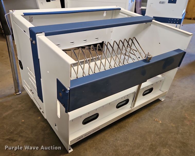 image for item LM9251 Approximately 25 storage charging stations