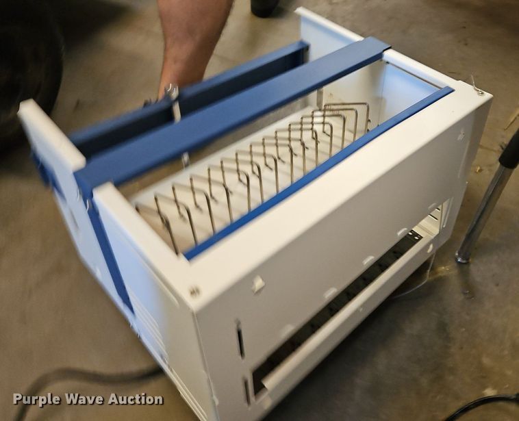 image for item LM9251 Approximately 25 storage charging stations