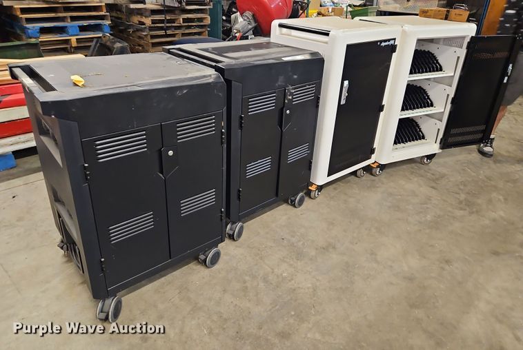 image for item LM9252 (4) charging carts