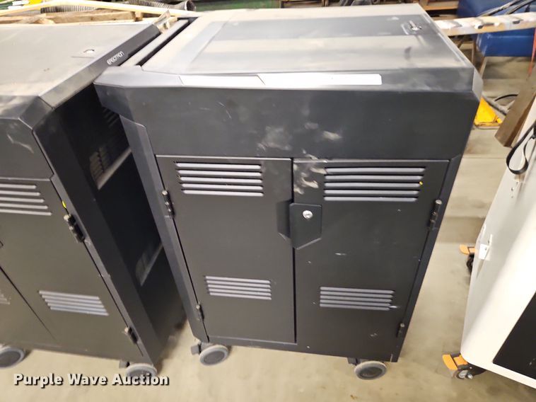 image for item LM9252 (4) charging carts