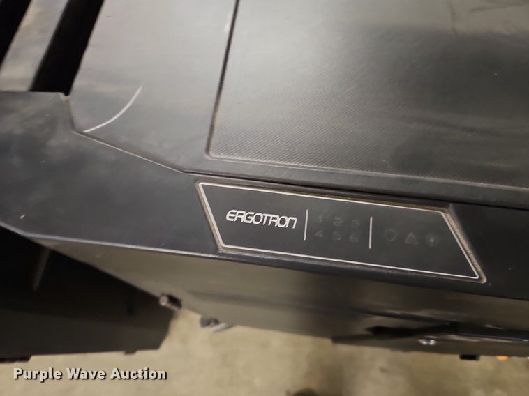 image for item LM9252 (4) charging carts