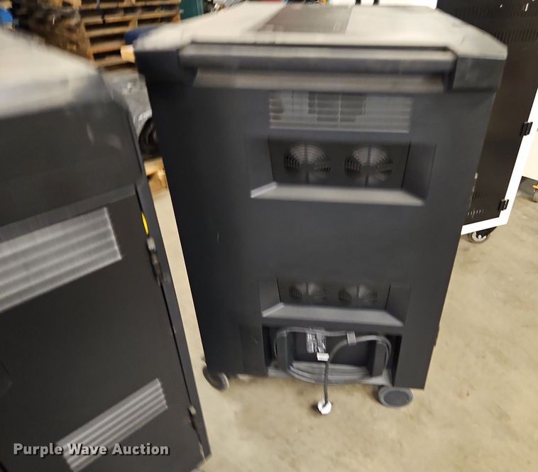 image for item LM9252 (4) charging carts