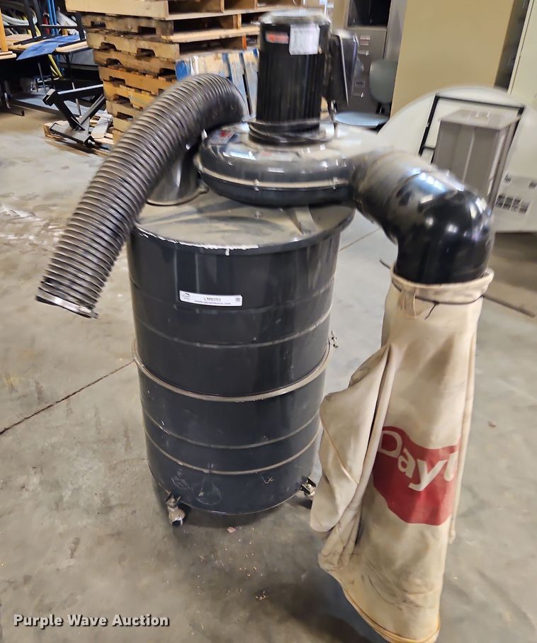 image for item LM9253 Dayton 3AA17A  two stage dust collector