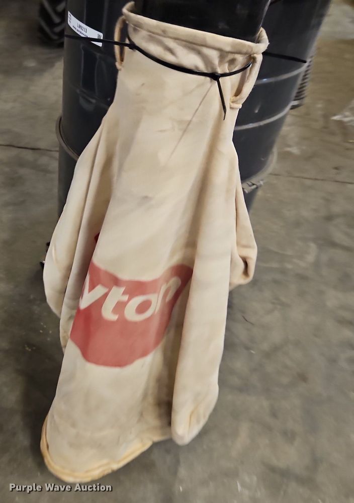 image for item LM9253 Dayton 3AA17A  two stage dust collector