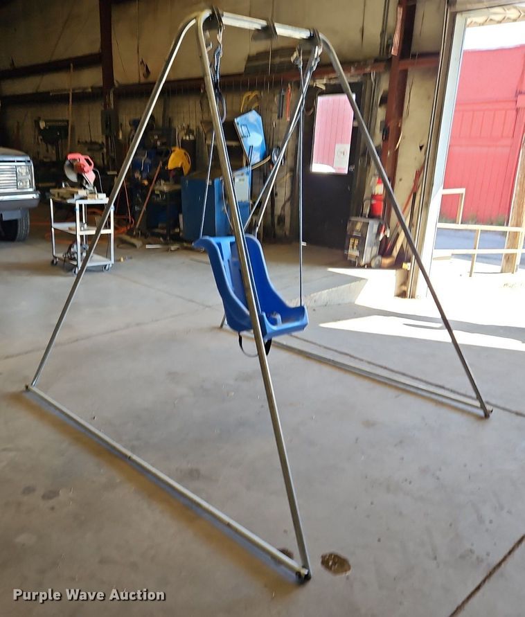 image for item LM9255 Swing