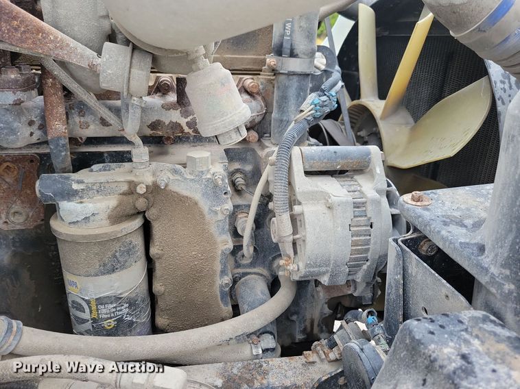 image for item LO9842 2000 Freightliner FL70  dump truck