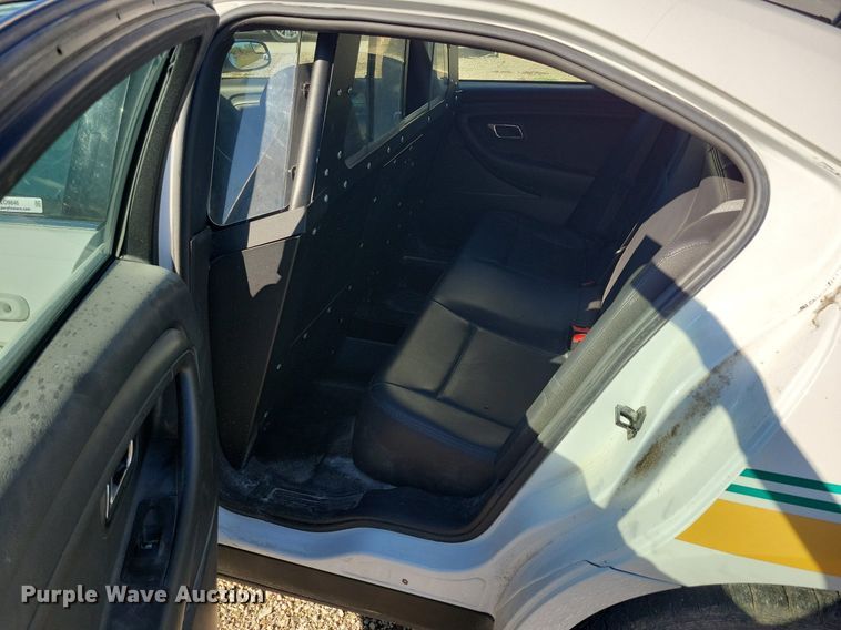 image for item LO9846 2018 Ford Taurus Police Interceptor